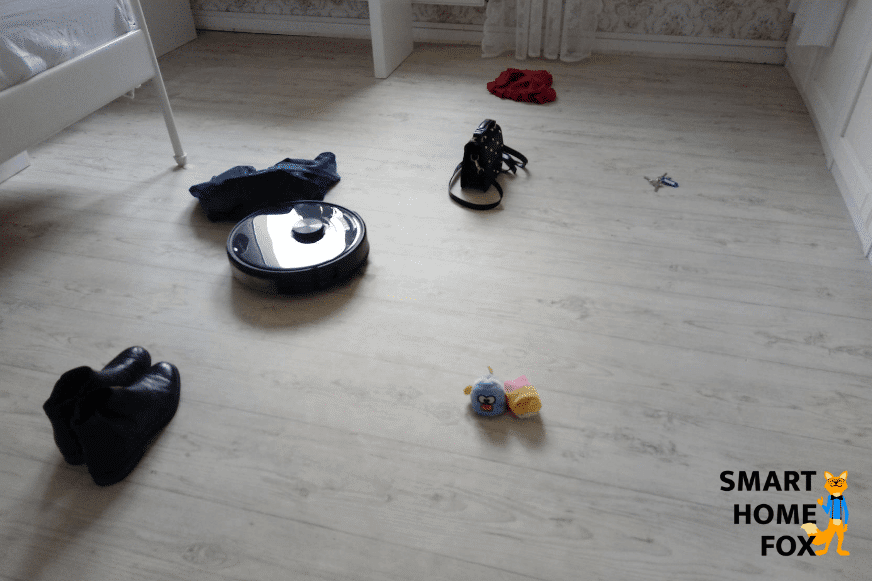 Roborock S6 MaxV самостоятельно обнаруживает даже плоские препятствия благодаря технологии Reactive AI